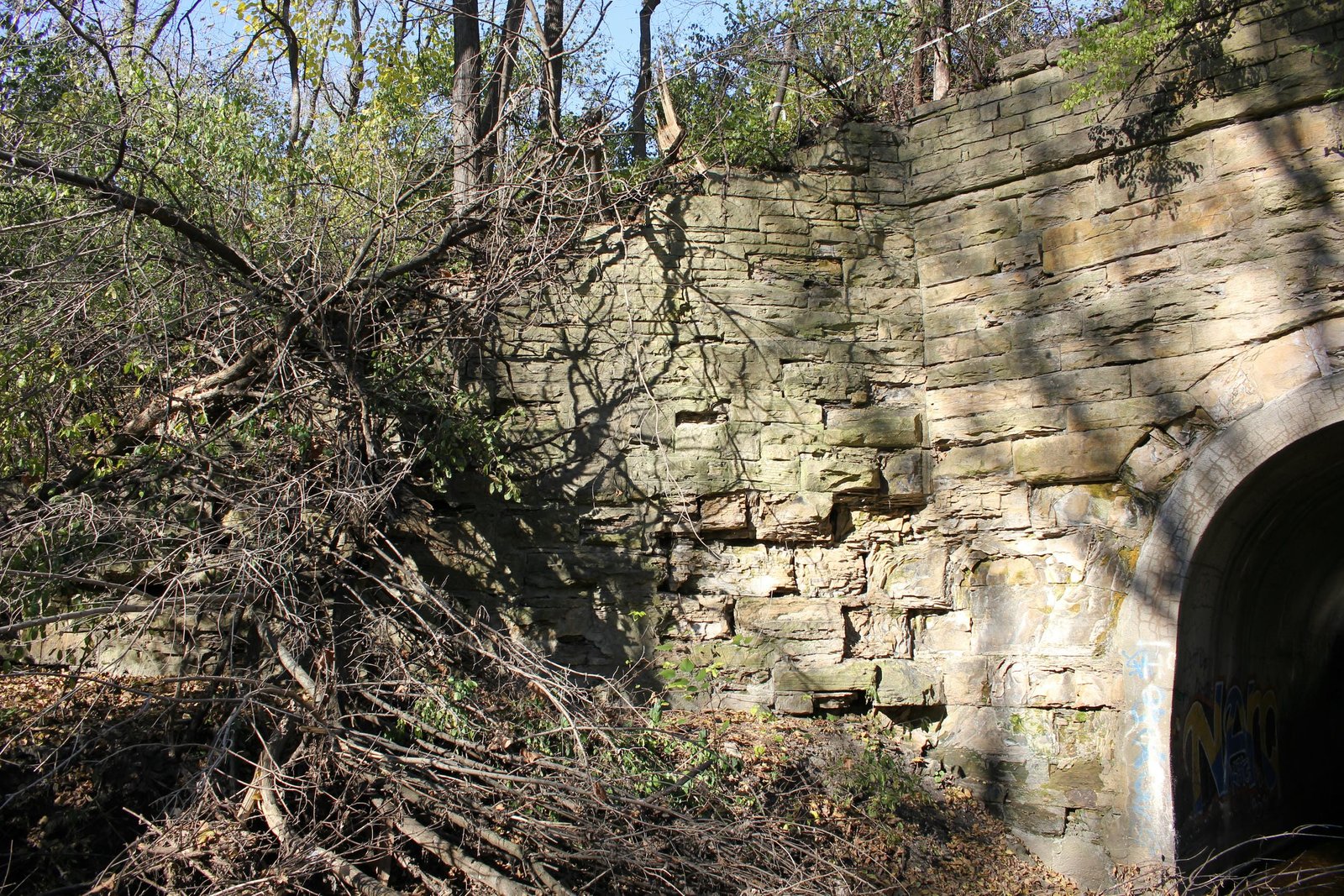 Southwest wing wall